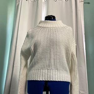 Womans knit long sleeve sweater